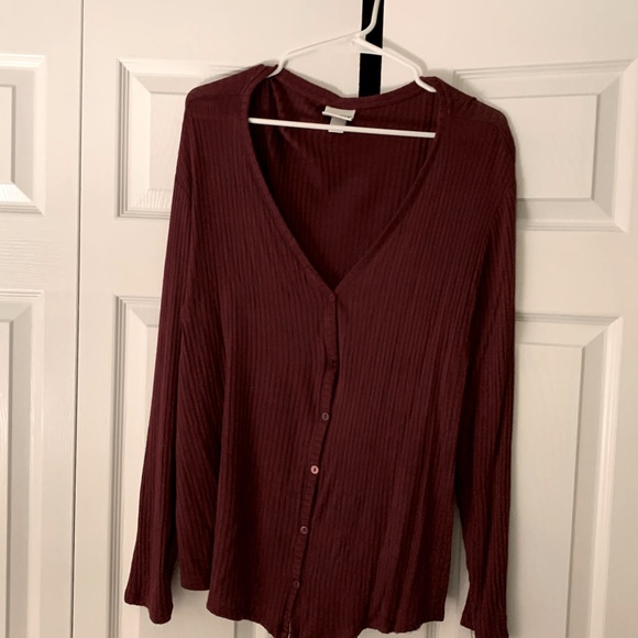 Ava Viv Button Up V-neck Sweater - Picture 1 of 2